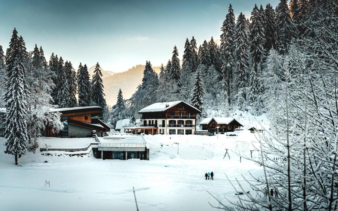 Hotel Du Lac Montriond Exterior photo